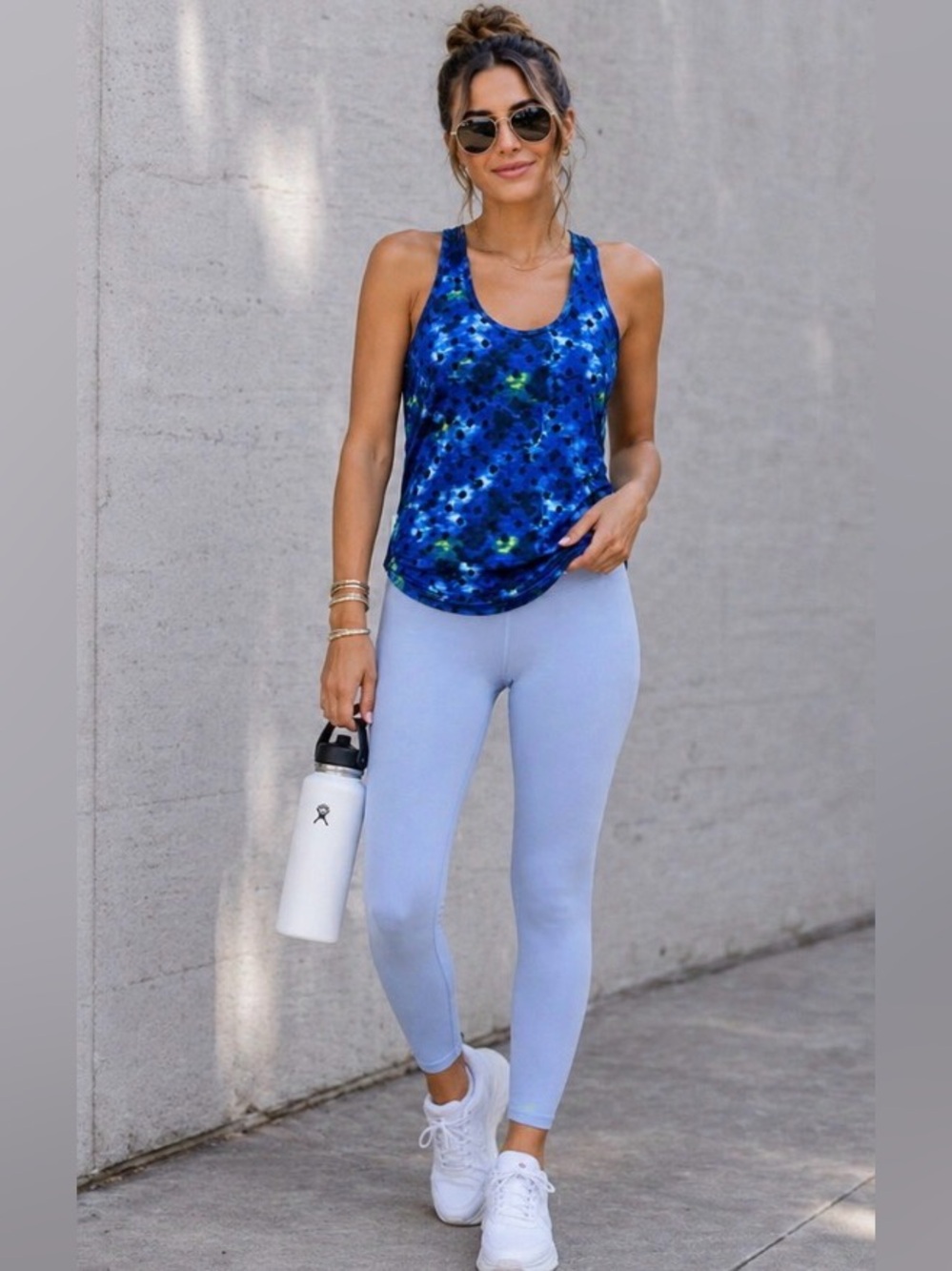 Lululemon Blue Polka Dot Racerback Tank Top Athletic Yoga Run Fitted Women’s 4